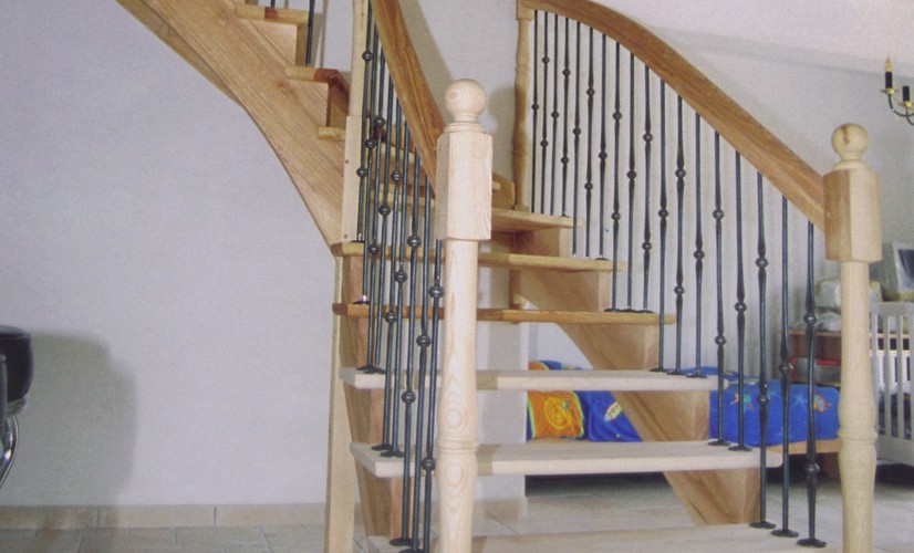 Escalier à barreaux